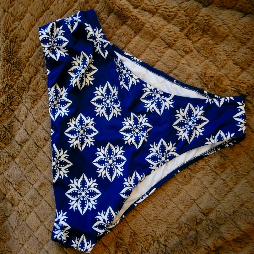 Swim bottoms
